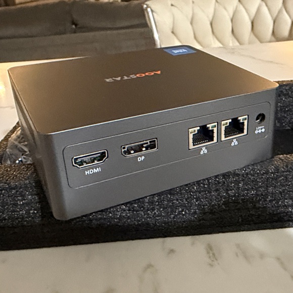 AOOSTAR Mini PC - Picture 6 of 9